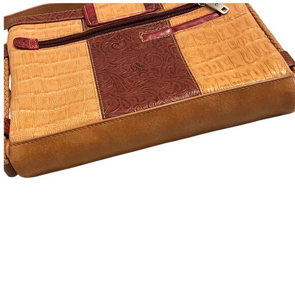 M.C. Marc Chantal Faux Leather Western Shoulder Handbag - Picture 11 of 11